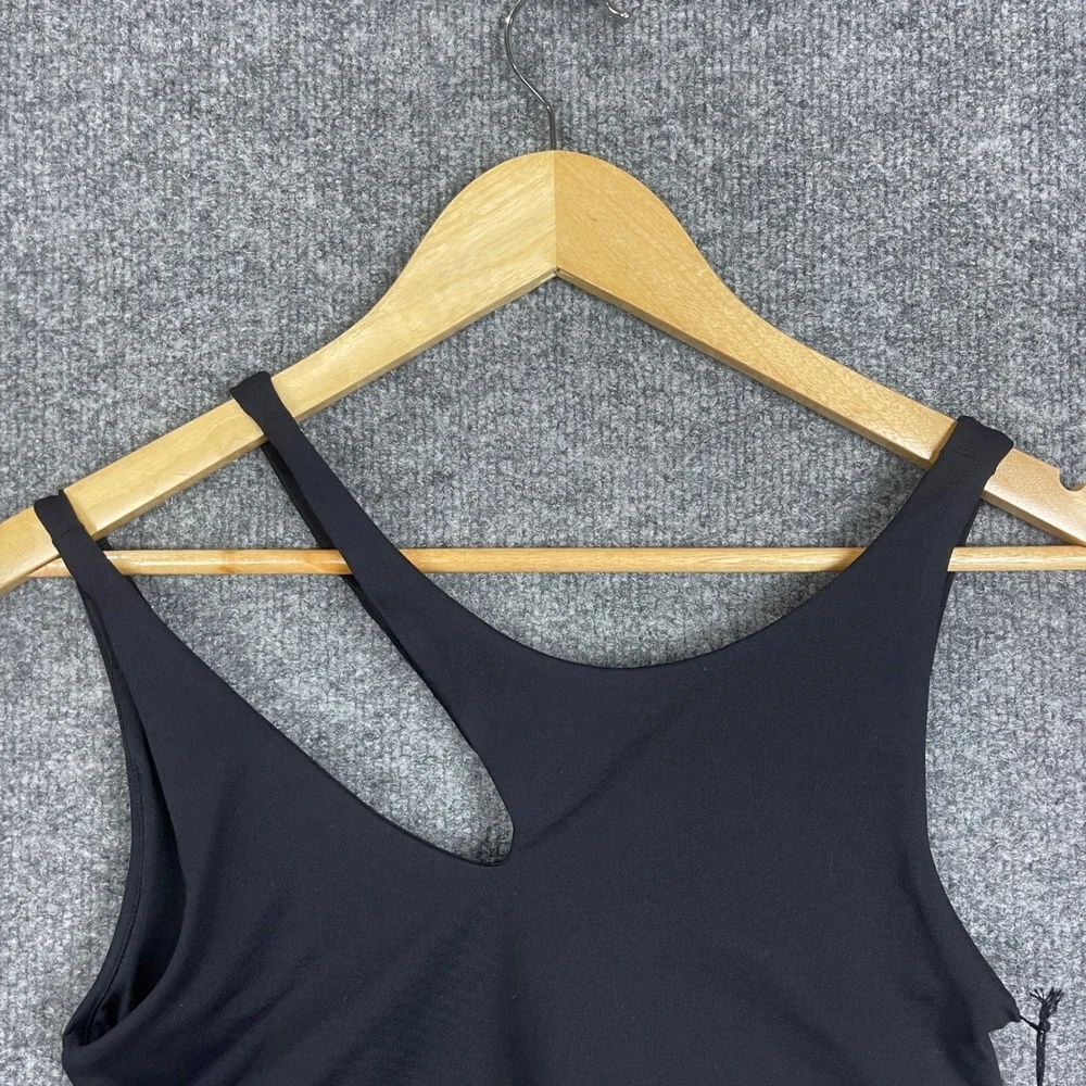 NEW Alo Yoga Peak Bra Womens Size S Black New Slash Out Cutout Crop Top
